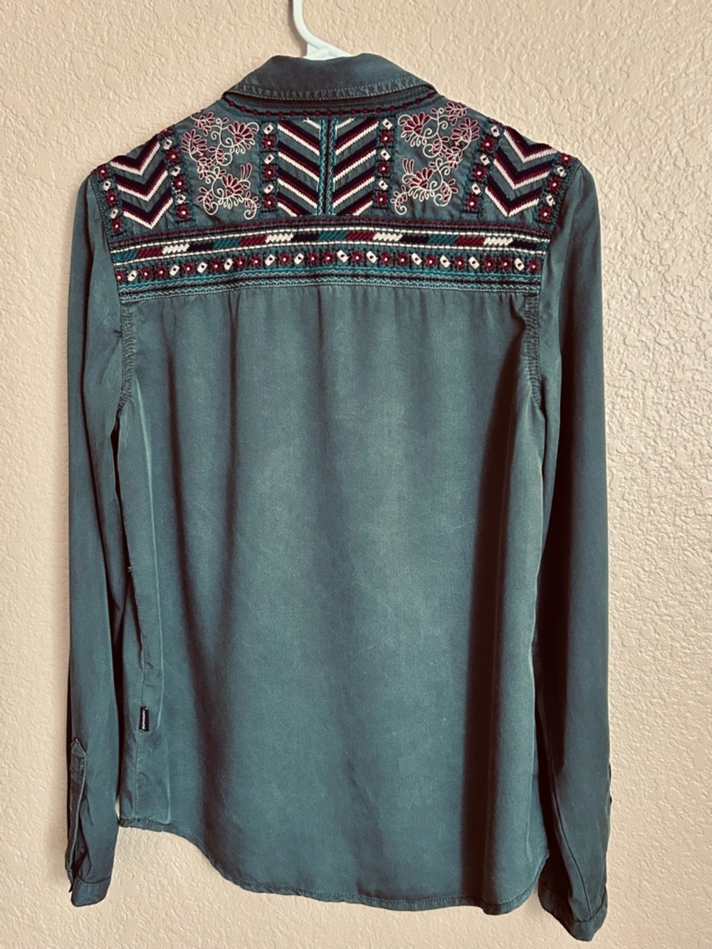Superdry Olive Utility Embroidered Long Sleeve Button Down Shirt - Picture 2 of 8